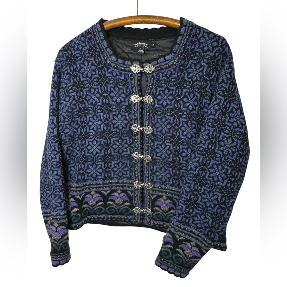 Vintage Icelandic Design Wool Cardigan Jacket Purple size medium